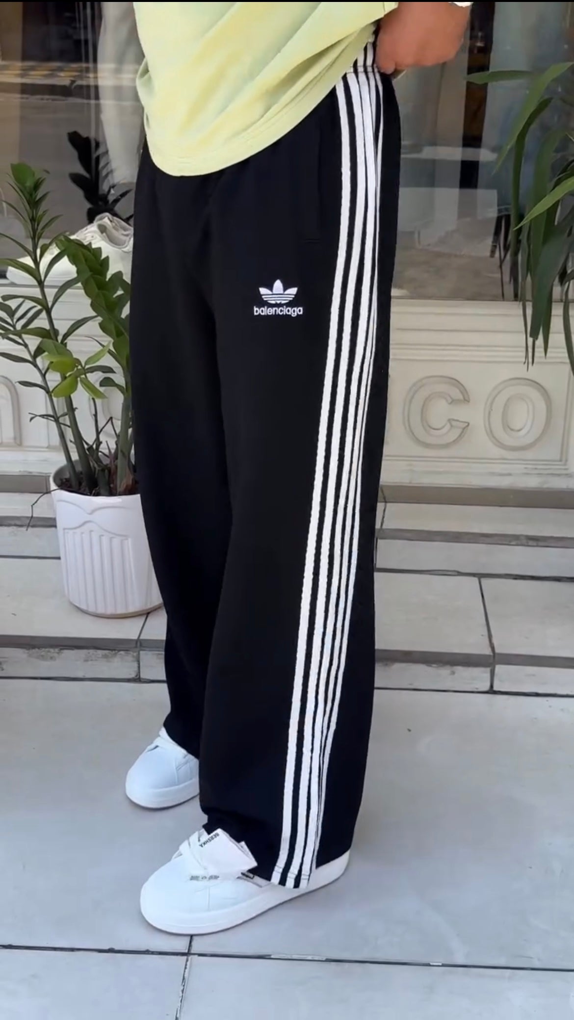Men's Relaxed Fit Striped Track Pants