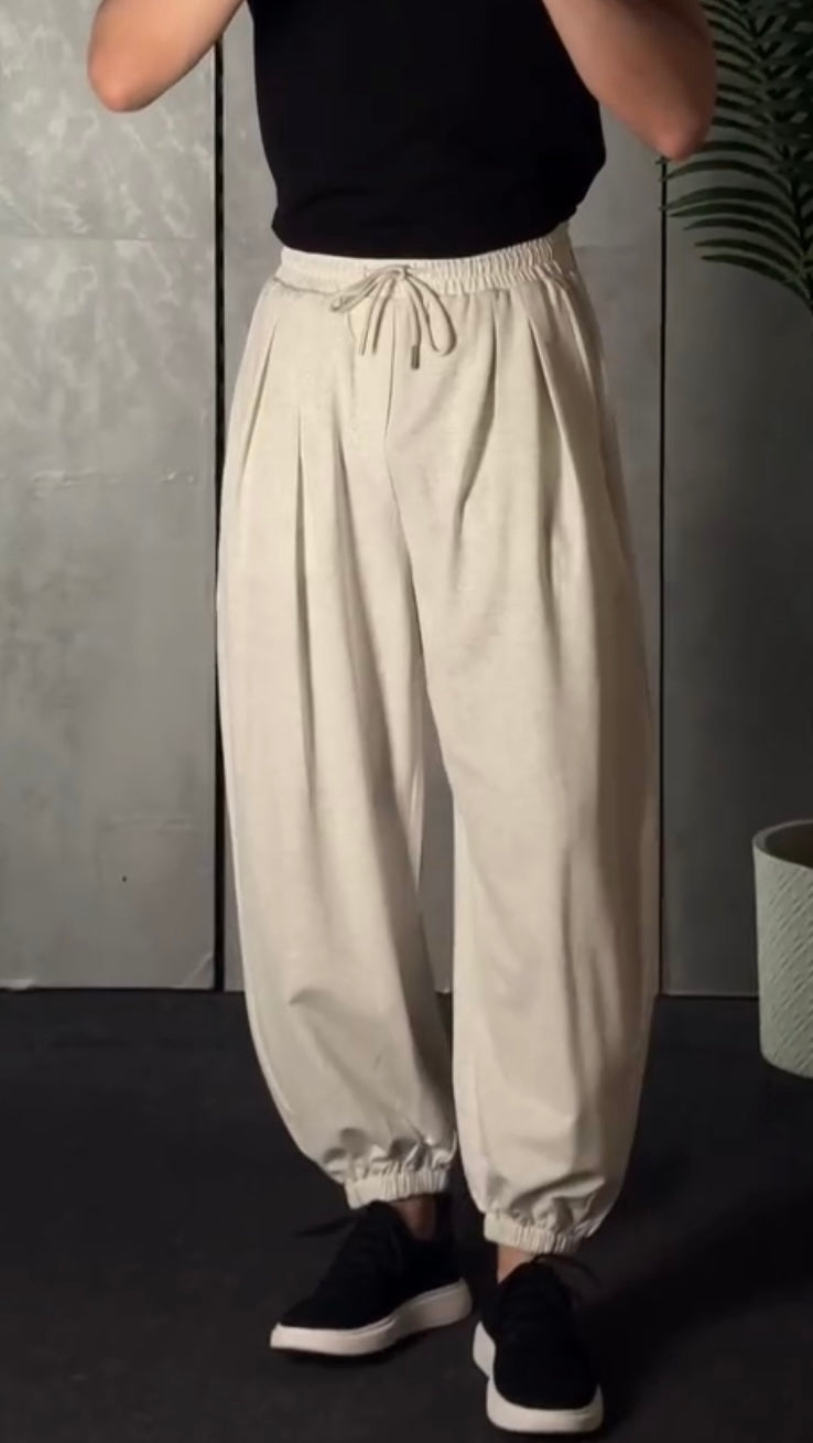 Lightweight Baggy Cuffed Pants