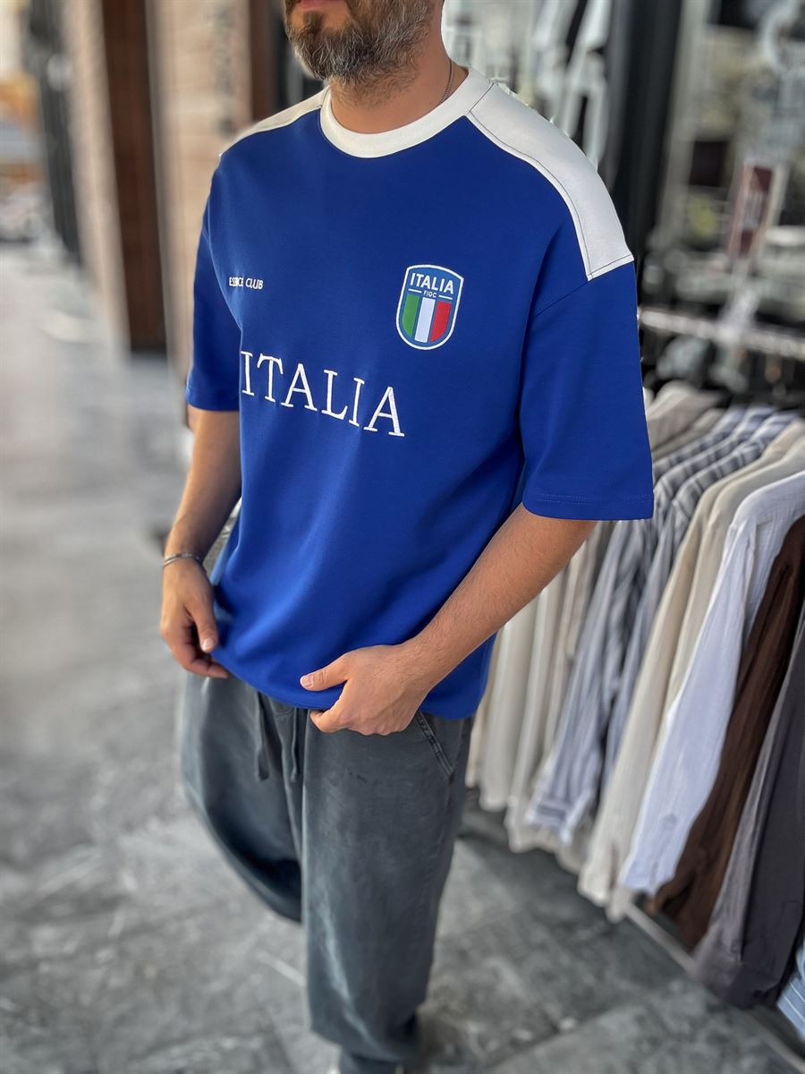 ITALIA Retro Oversized Tee |